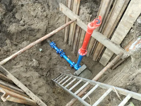 Wymiana hydrantu na terenie firmy — Łódź, Górna.